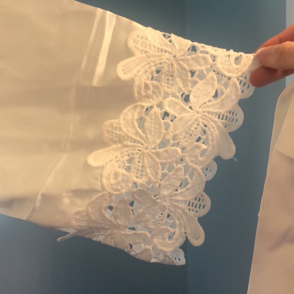 Women's Lace Trim Bride Kimono Robe never worn comes with matching white belt - Picture 7 of 7